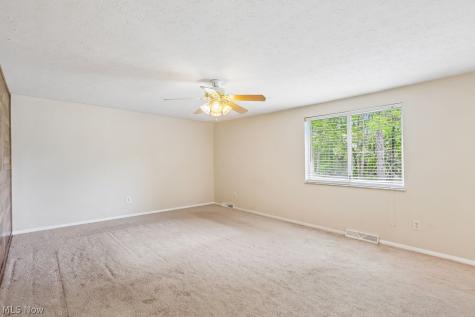 31660 Sedgefield Oval Solon OH 44139