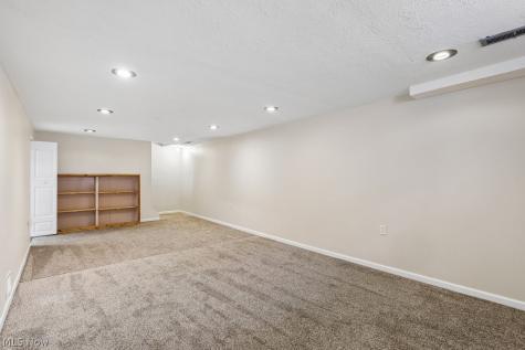 31660 Sedgefield Oval Solon OH 44139