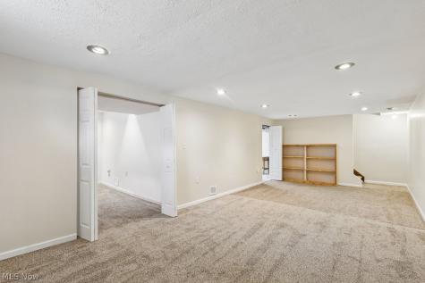 31660 Sedgefield Oval Solon OH 44139