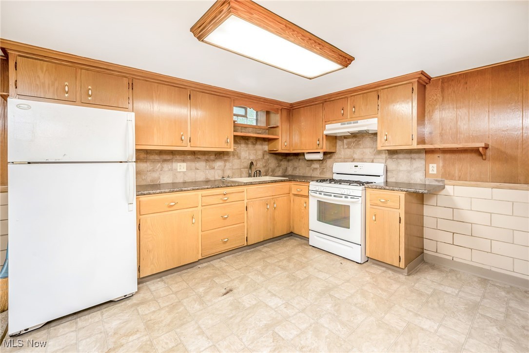 126 S Rhodes Avenue Niles OH 44446