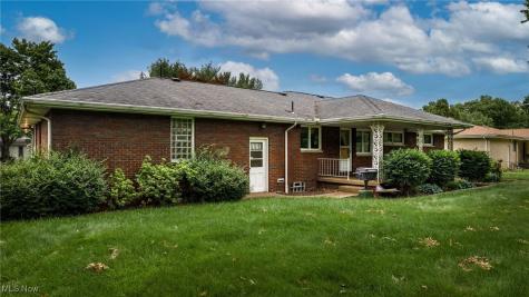 126 S Rhodes Avenue Niles OH 44446