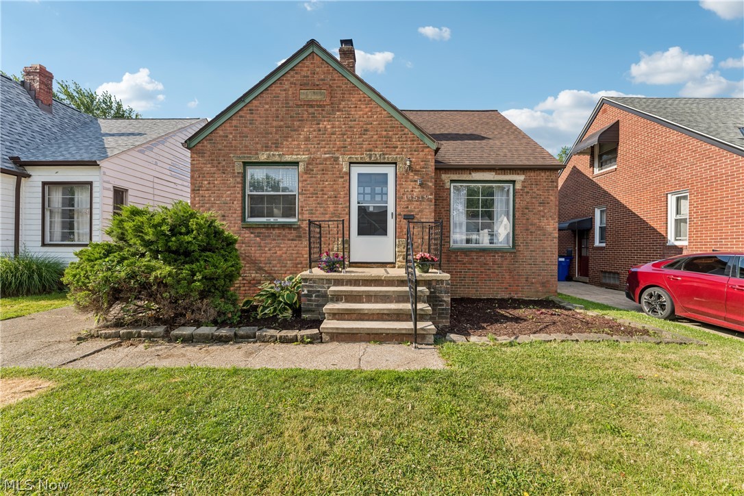14519 Orchard Park Avenue Cleveland OH 44111