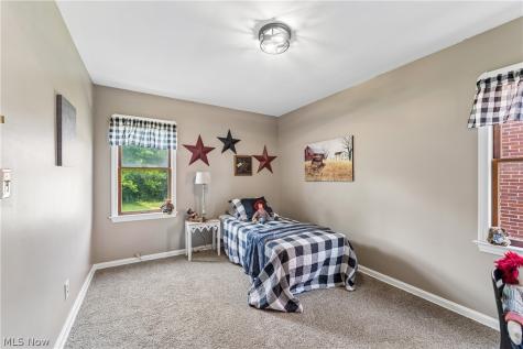 14519 Orchard Park Avenue Cleveland OH 44111