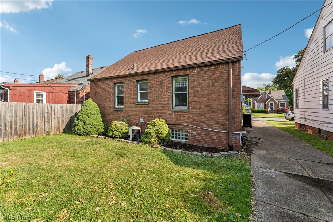 14519 Orchard Park Avenue Cleveland OH 44111