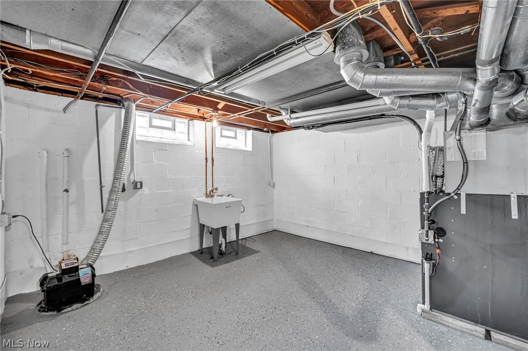 30082 Dorothy Drive Wickliffe OH 44092