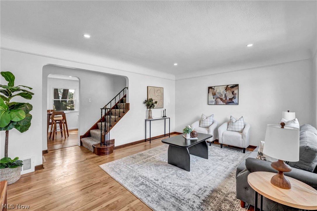30082 Dorothy Drive Wickliffe OH 44092