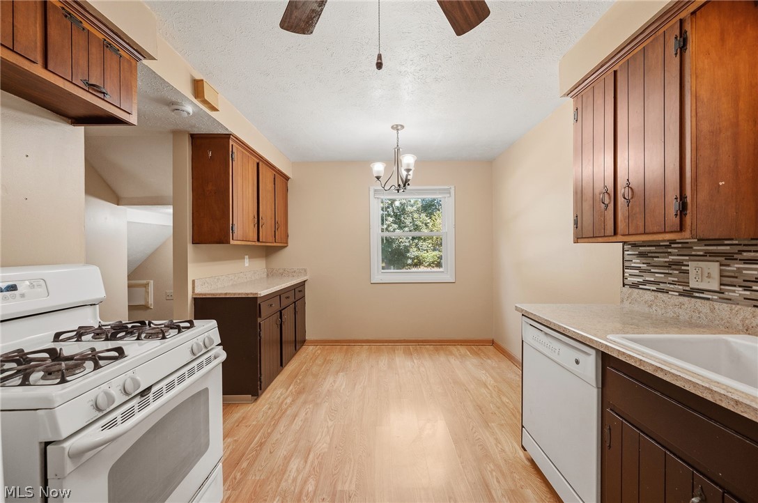 1819 Oakmount Road South Euclid OH 44121