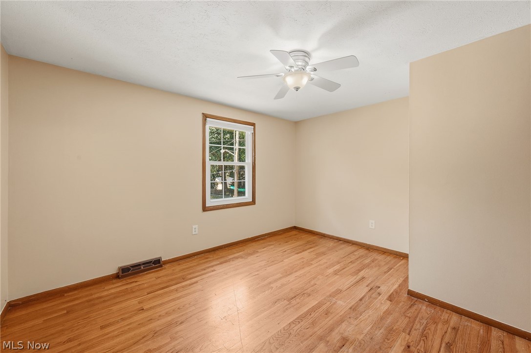 1819 Oakmount Road South Euclid OH 44121