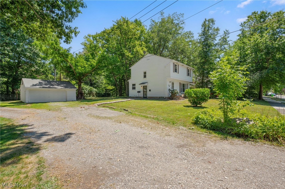 1819 Oakmount Road South Euclid OH 44121