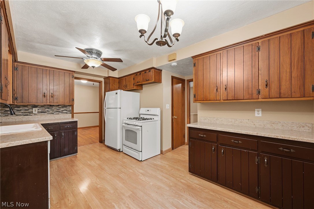 1819 Oakmount Road South Euclid OH 44121