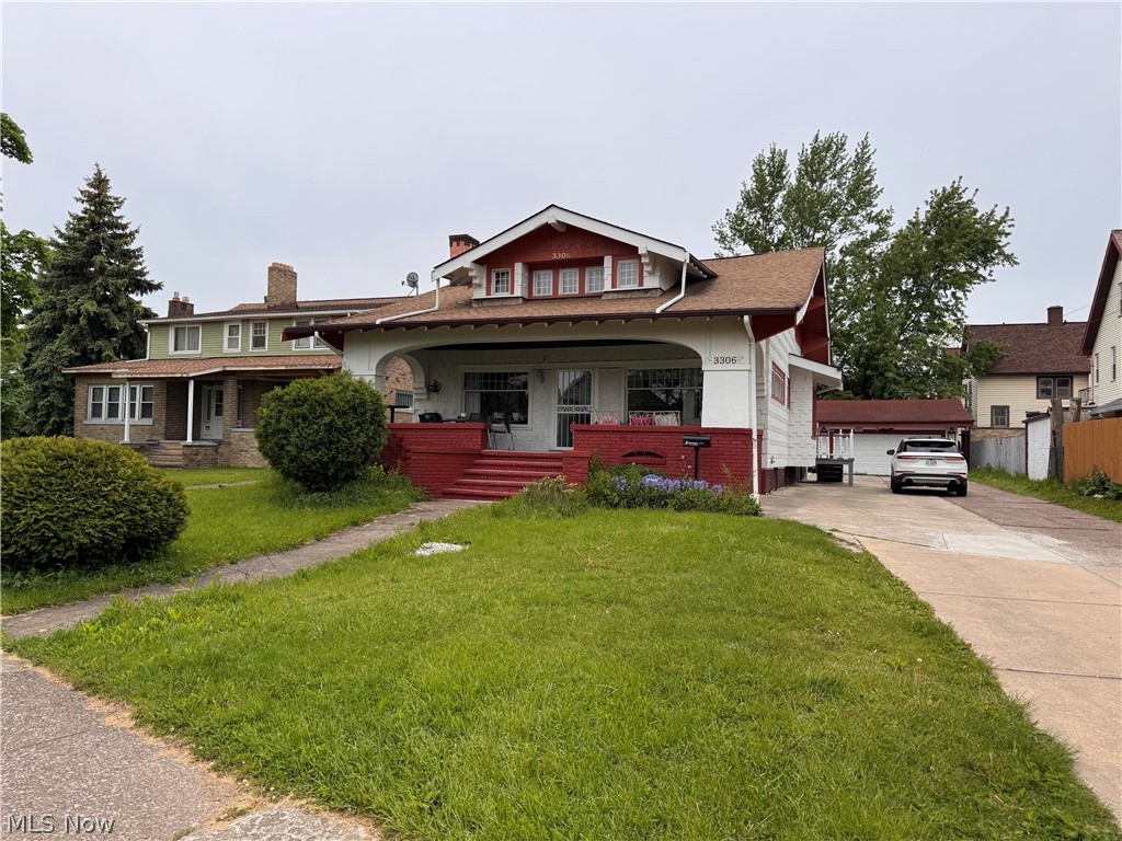 3306 West Boulevard Cleveland OH 44111