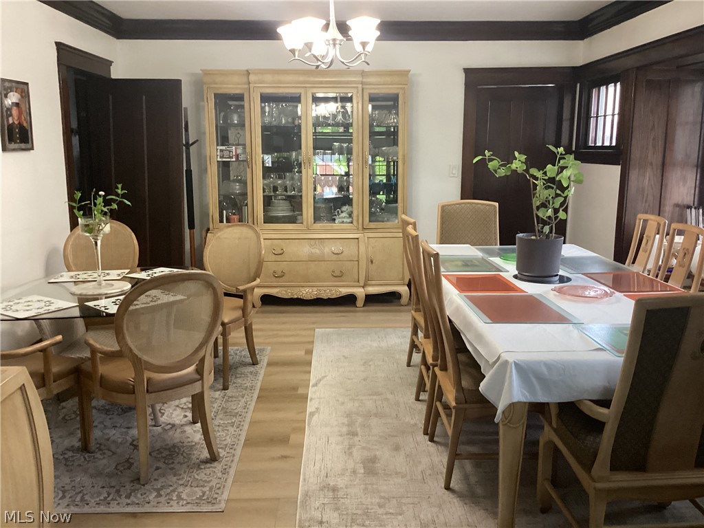 3306 West Boulevard Cleveland OH 44111