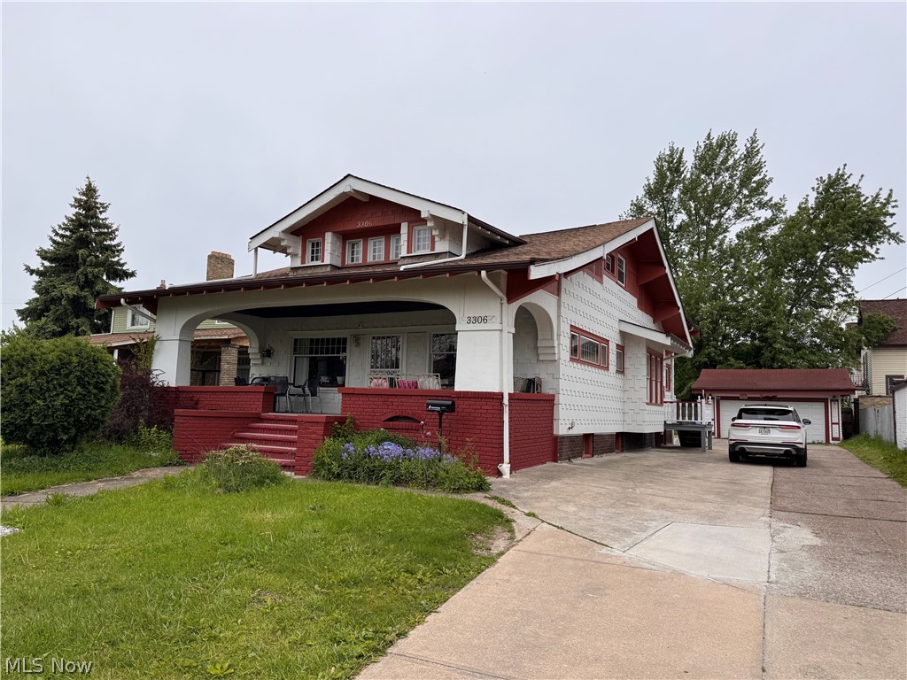 3306 West Boulevard Cleveland OH 44111