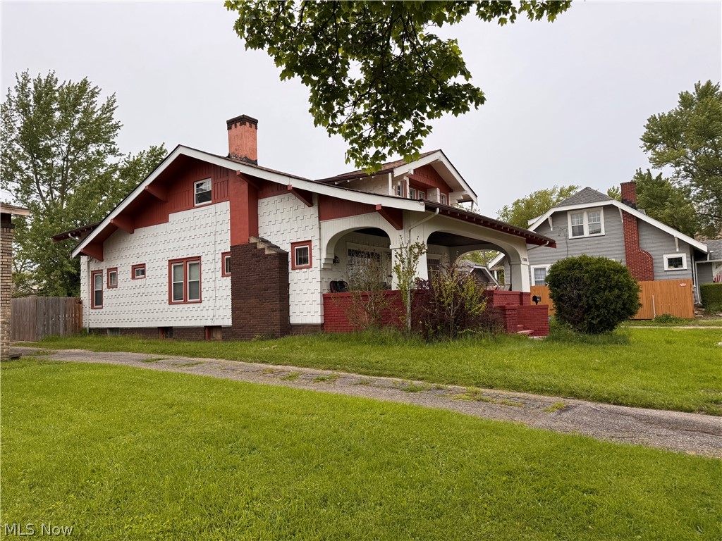 3306 West Boulevard Cleveland OH 44111