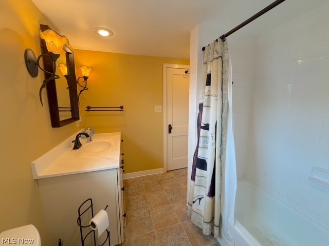 602 4th Street NW New Philadelphia OH 44663