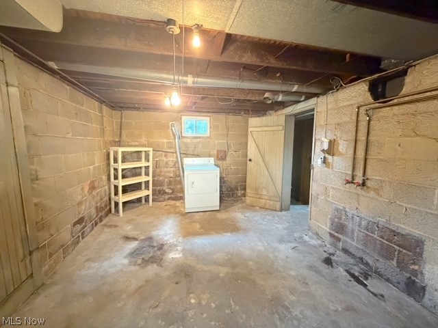 602 4th Street NW New Philadelphia OH 44663