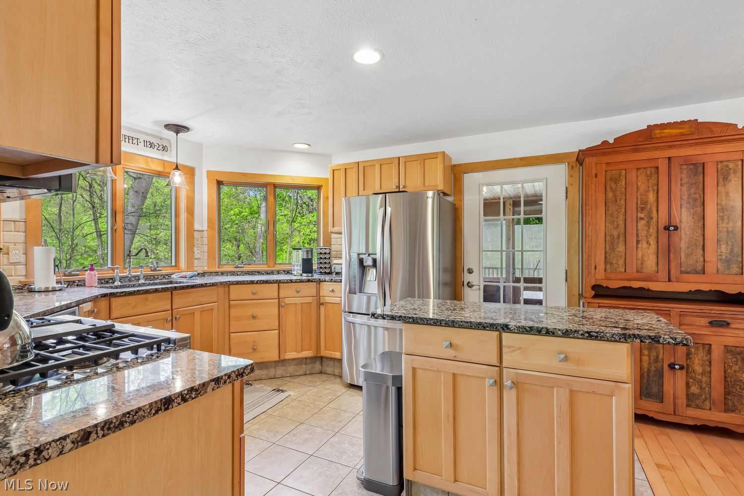 17151 Farmington Road West Farmington OH 44491