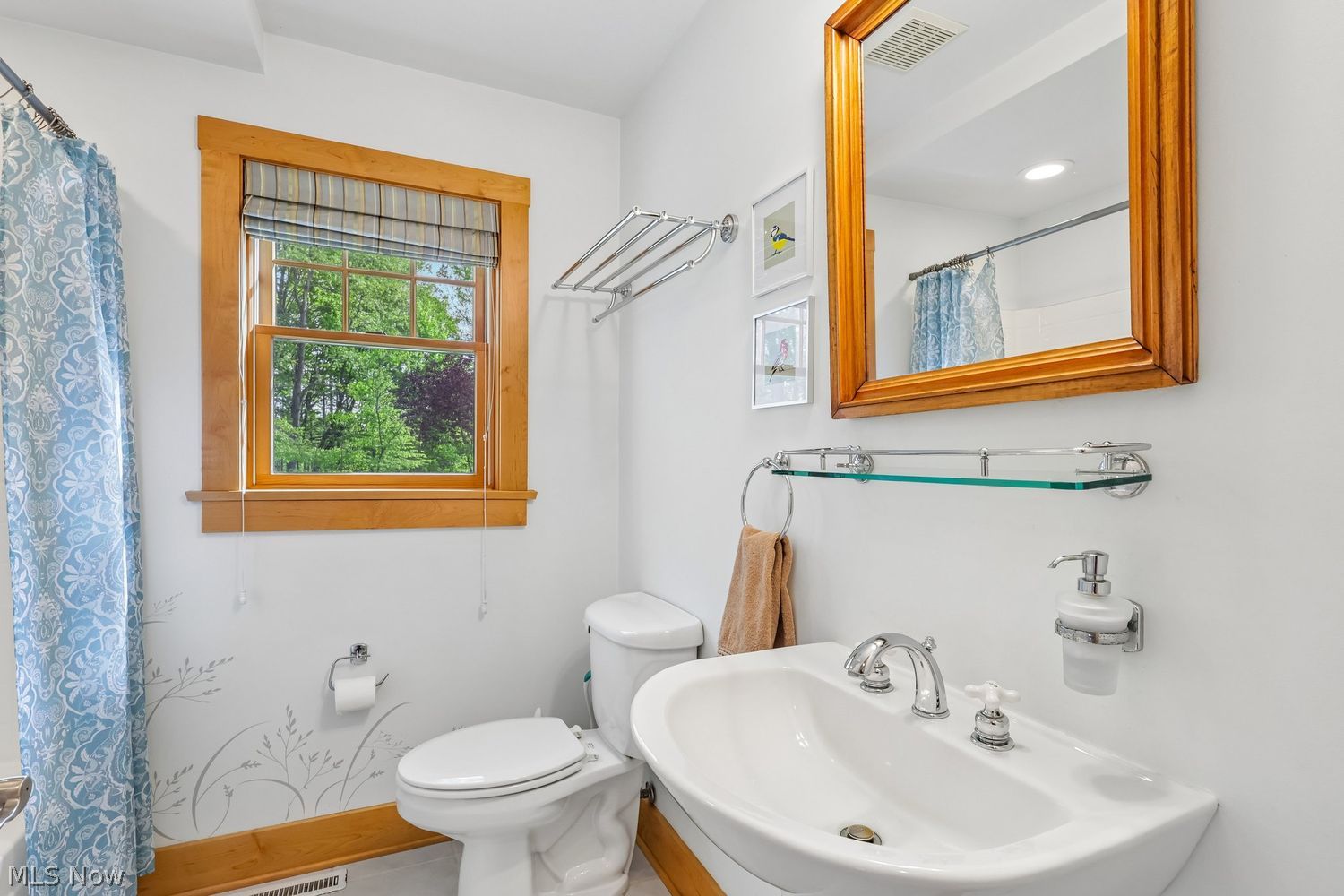 17151 Farmington Road West Farmington OH 44491