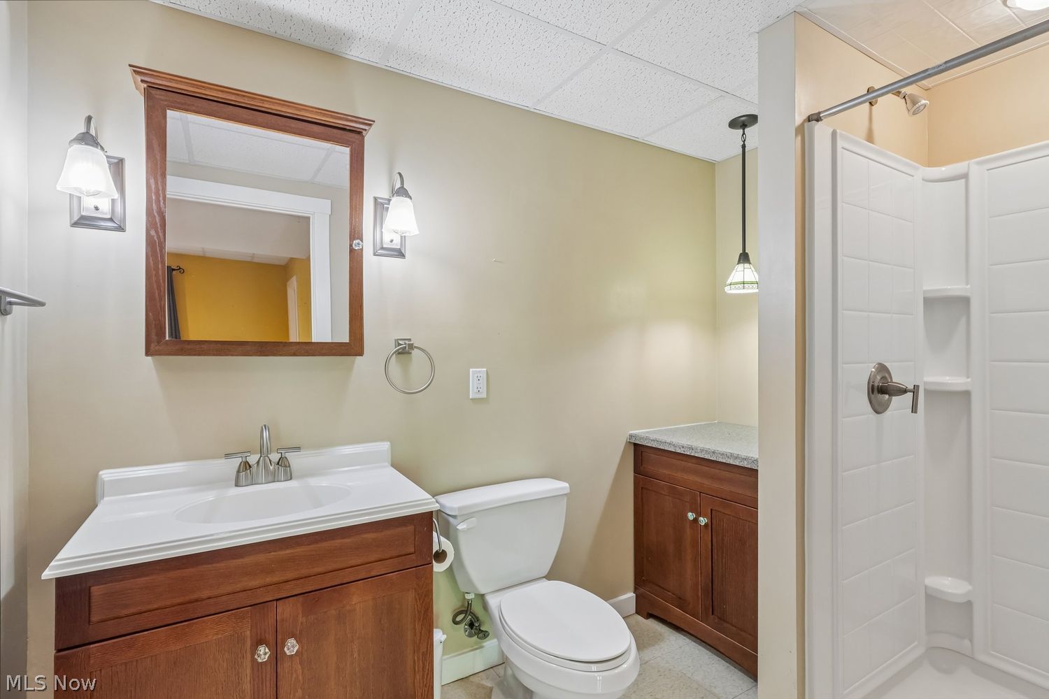 17151 Farmington Road West Farmington OH 44491