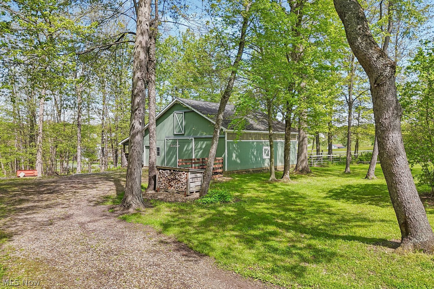 17151 Farmington Road West Farmington OH 44491