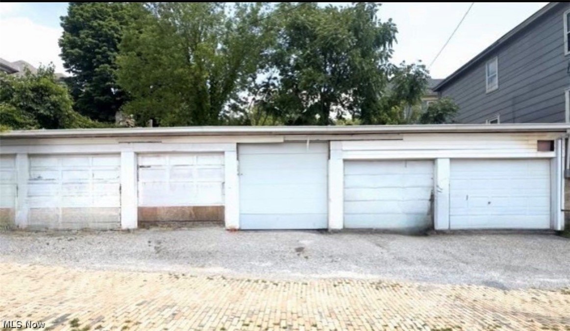 422 Grove Alley East Liverpool OH 43920