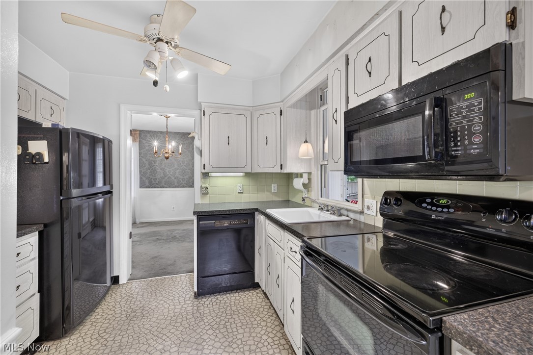 1797 Oakmount Road South Euclid OH 44121