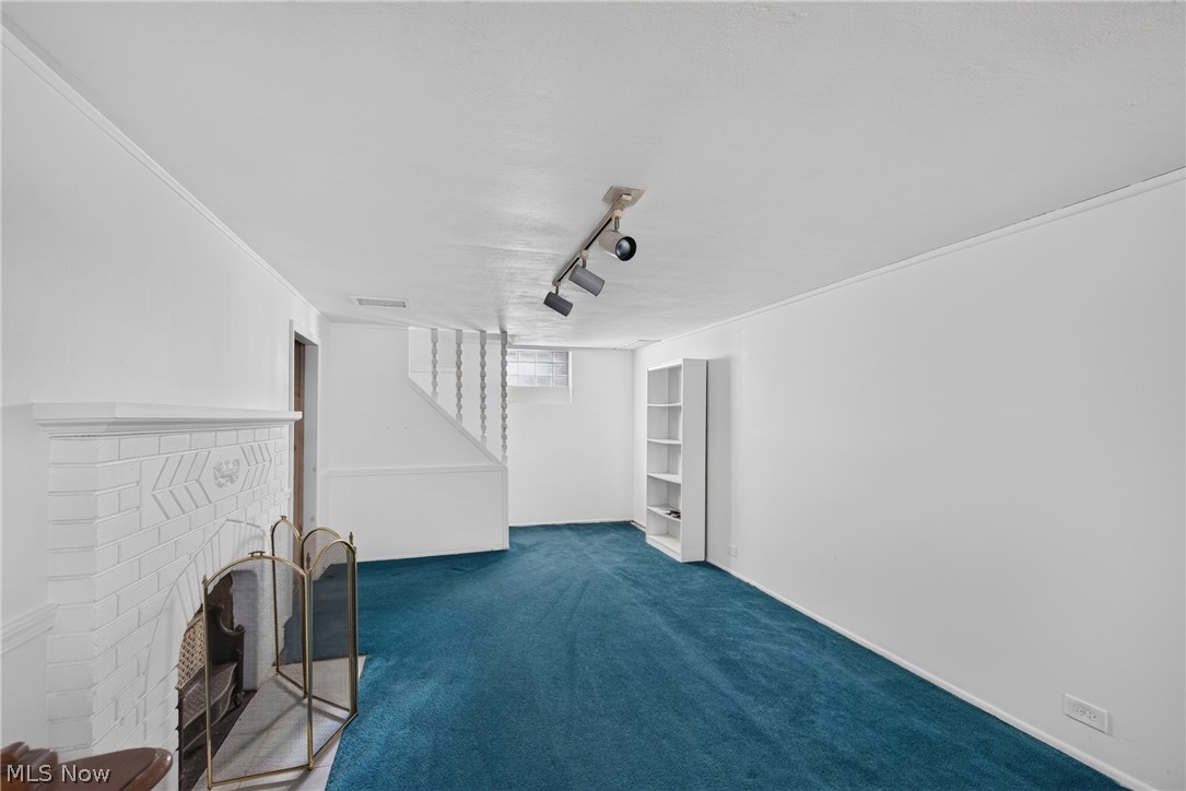 1797 Oakmount Road South Euclid OH 44121