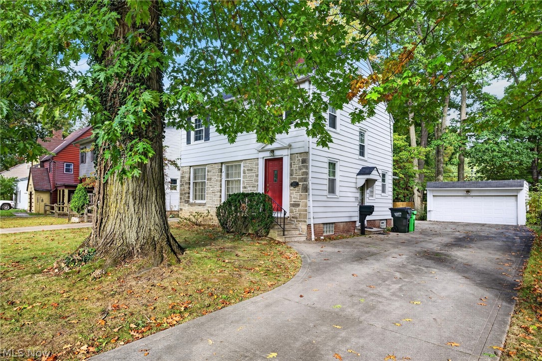 1797 Oakmount Road South Euclid OH 44121