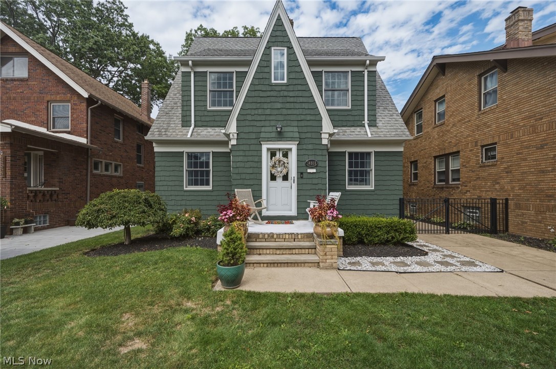 14918 Lakewood Heights Boulevard Lakewood OH 44107