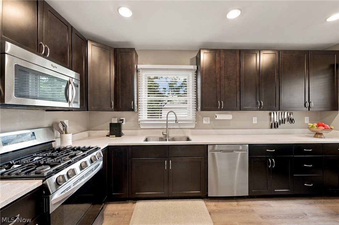 14918 Lakewood Heights Boulevard Lakewood OH 44107