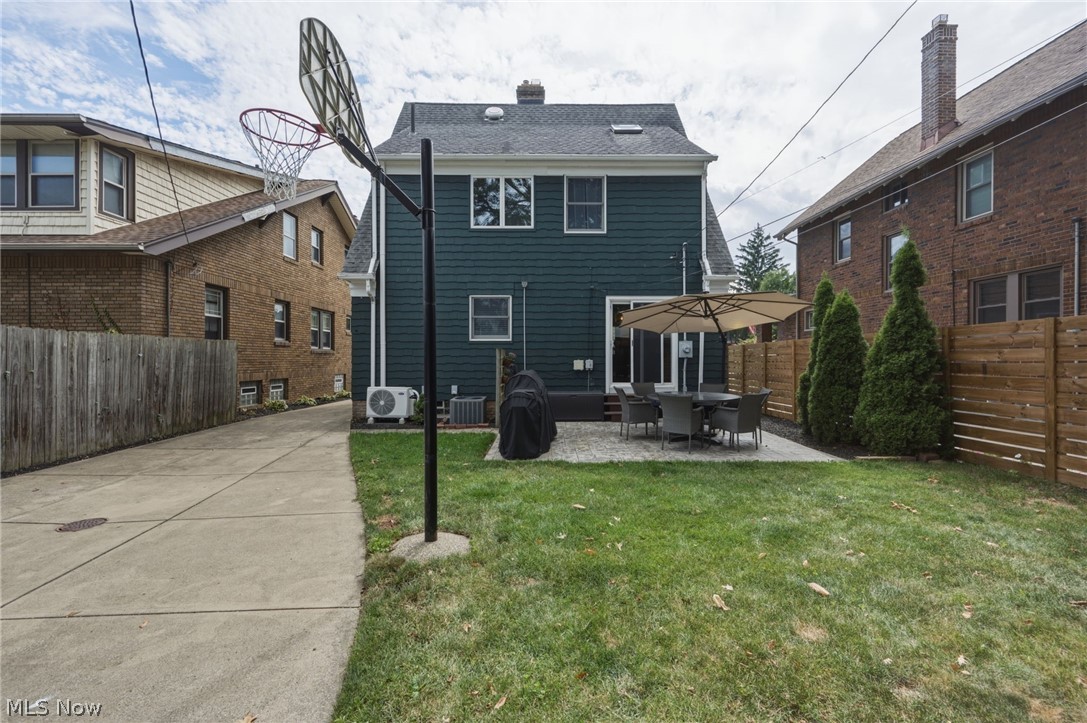 14918 Lakewood Heights Boulevard Lakewood OH 44107