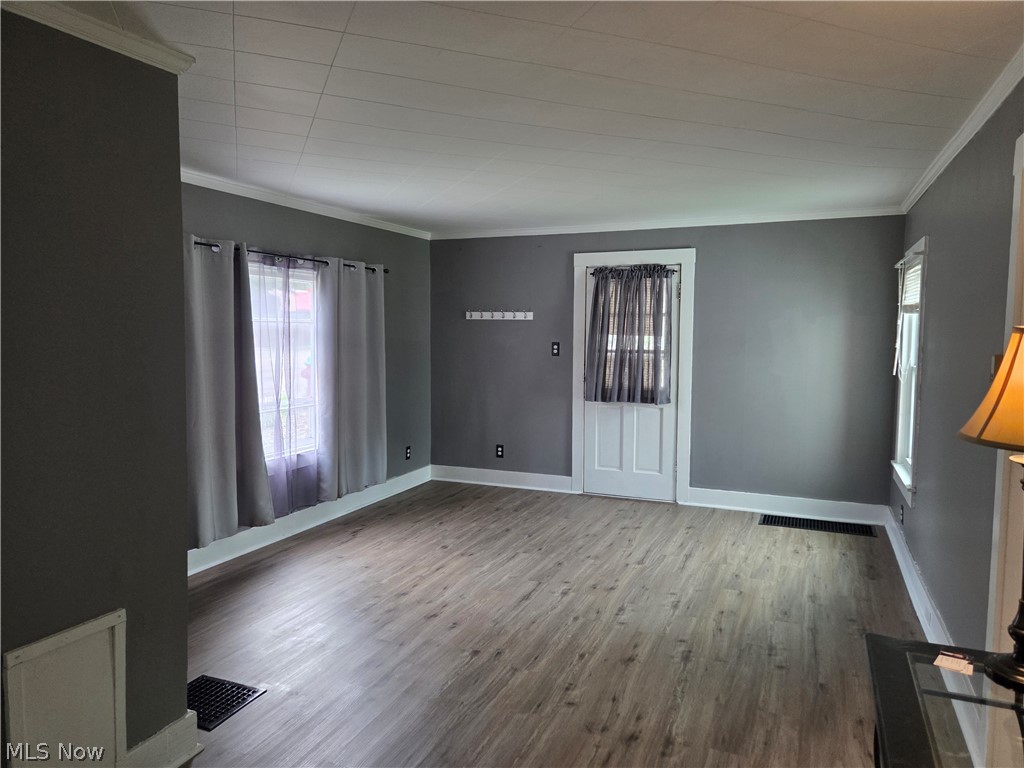 208 W Main Street New Concord OH 43762