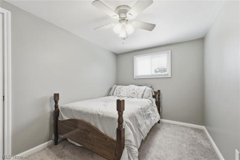 6330 Peach Street Louisville OH 44641
