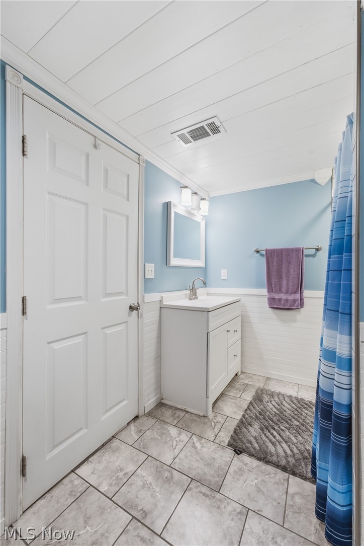 6330 Peach Street Louisville OH 44641