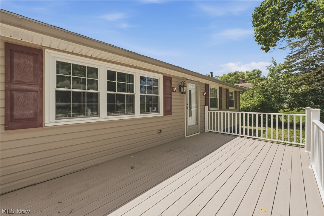 6330 Peach Street Louisville OH 44641
