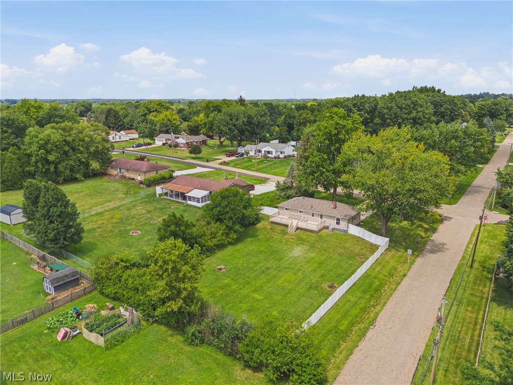 6330 Peach Street Louisville OH 44641