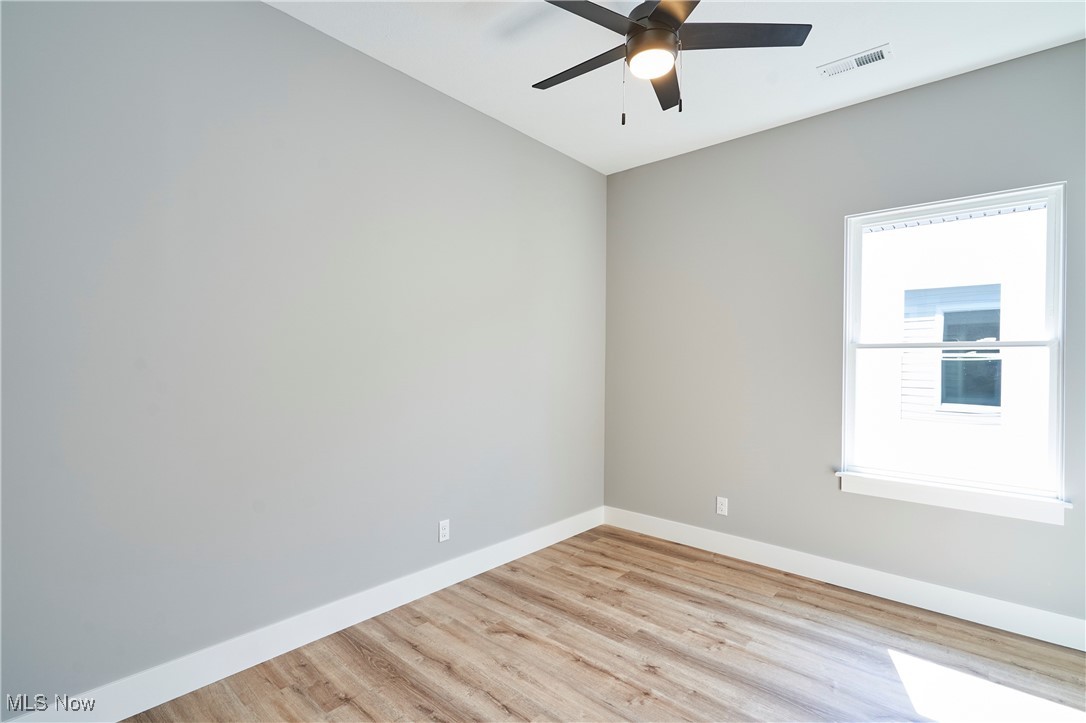 V/l 21 Norton Drive Madison OH 44057