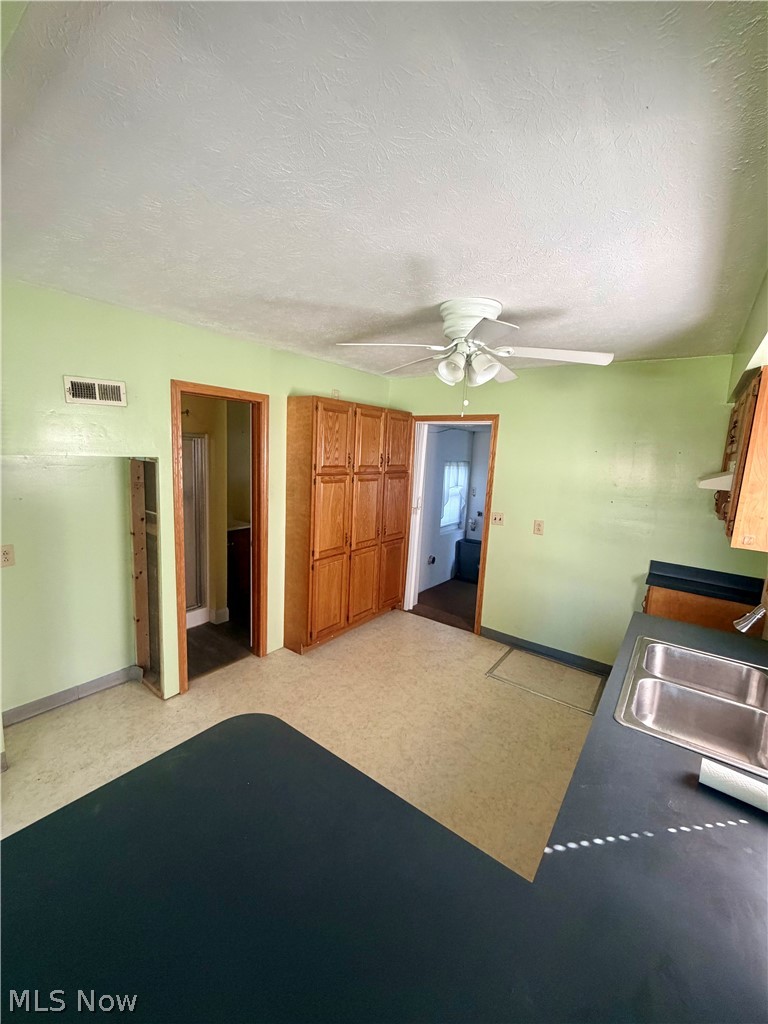 372 E Jefferson Street Jefferson OH 44047