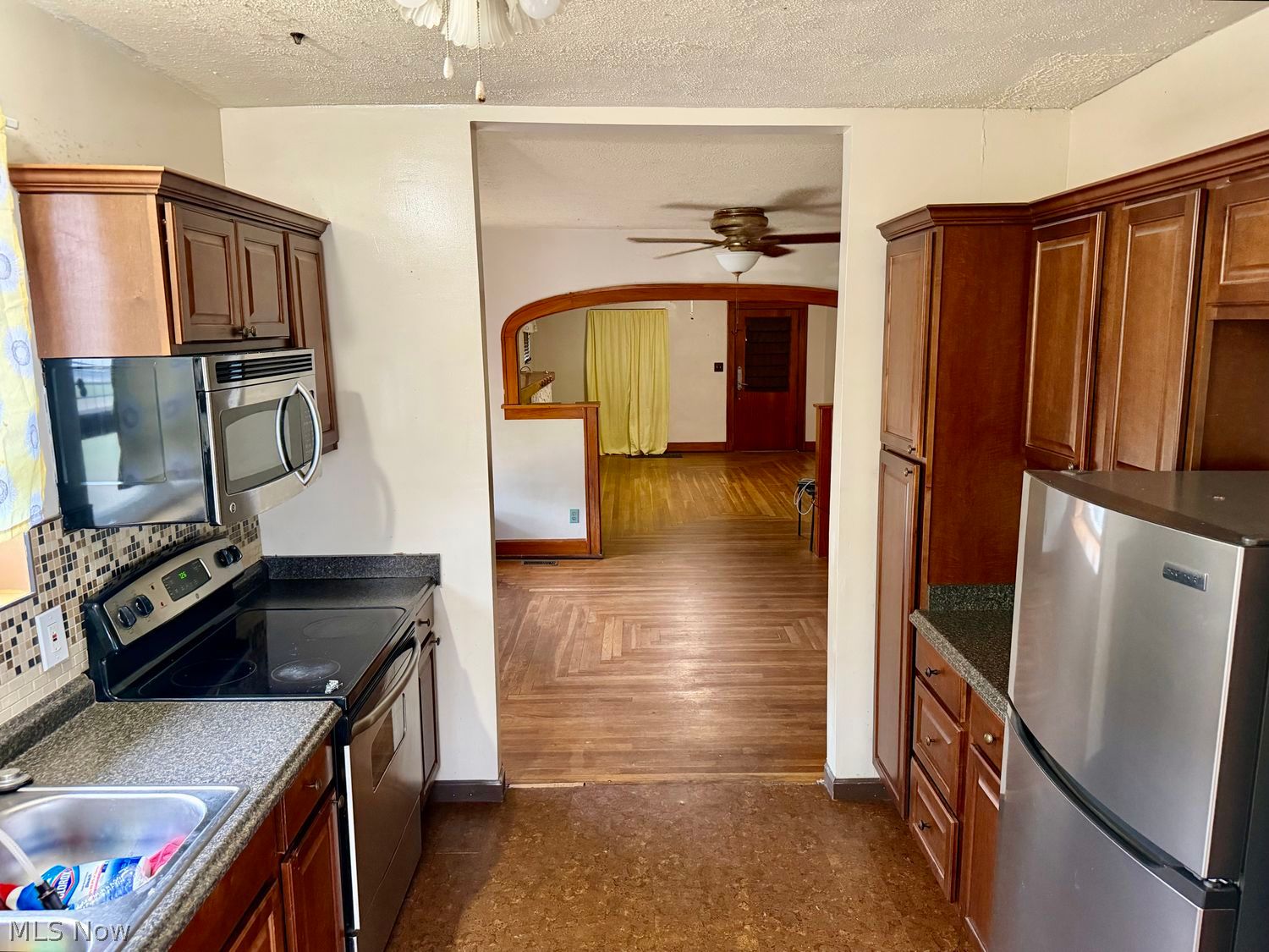 843 W 29th Street Lorain OH 44052