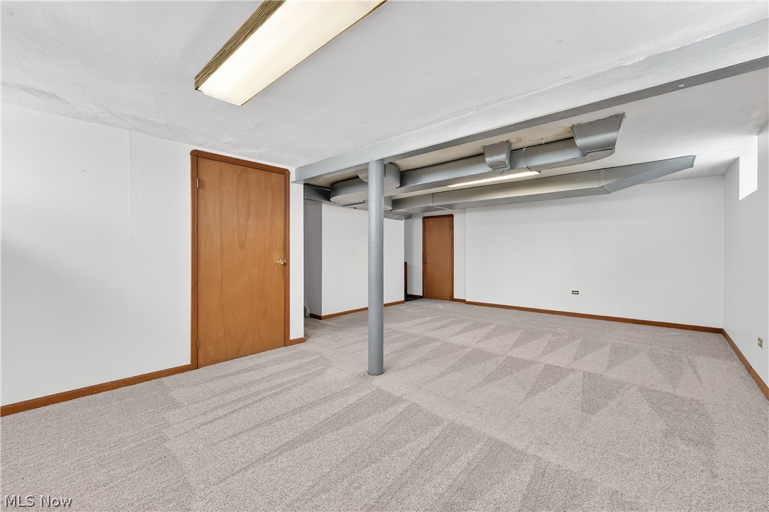 2819 Tuxedo Avenue Parma OH 44134