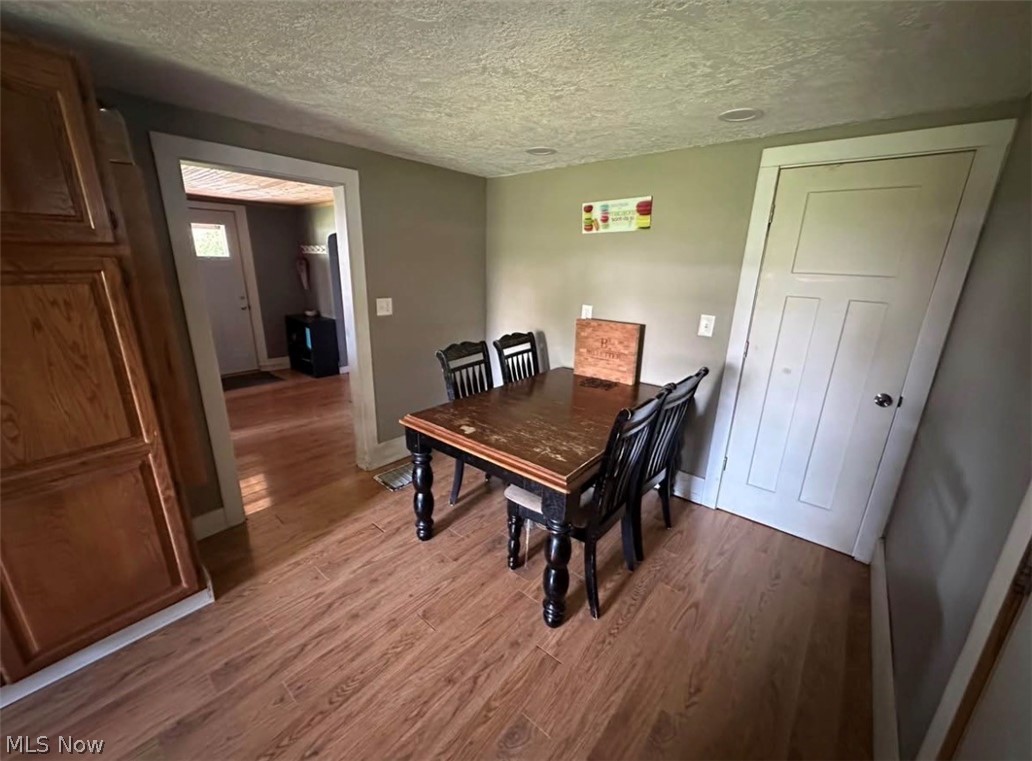302 3rd Avenue SE Beach City OH 44608