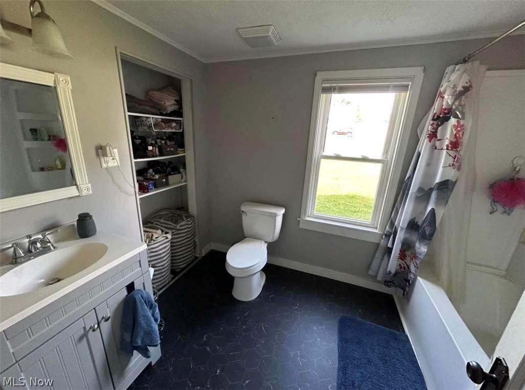 302 3rd Avenue SE Beach City OH 44608