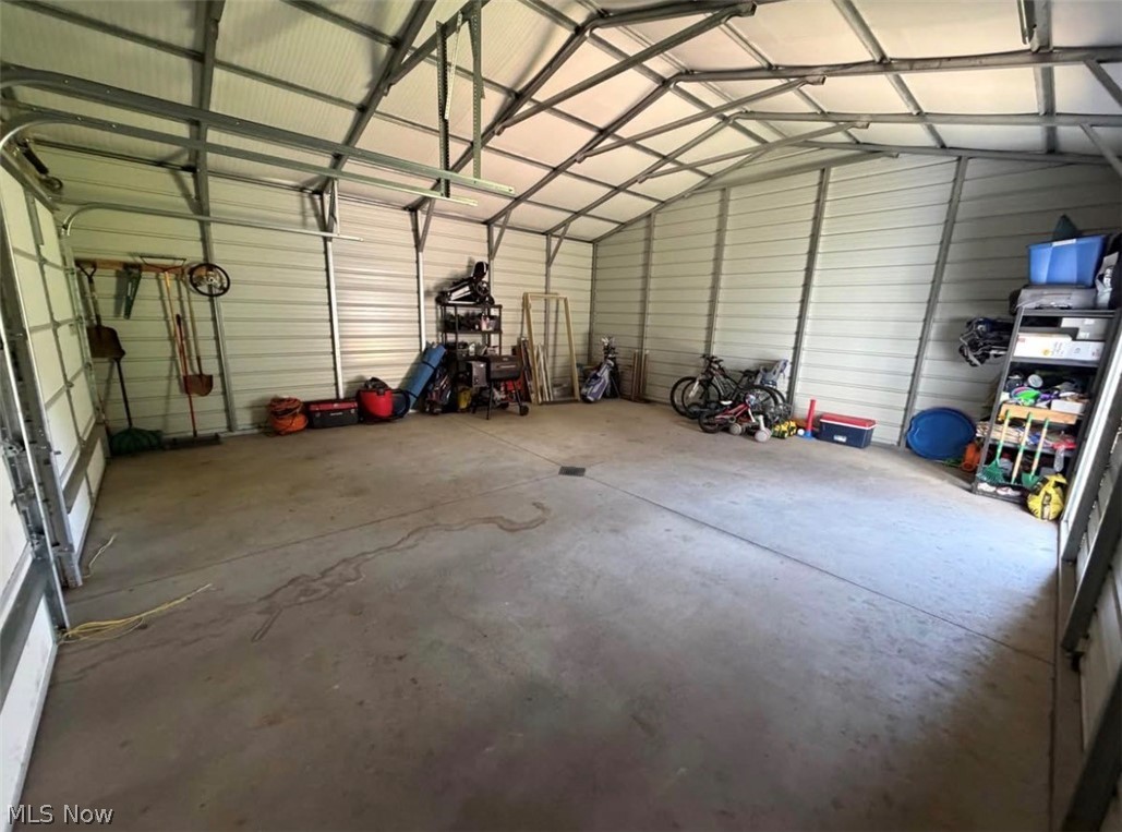 302 3rd Avenue SE Beach City OH 44608