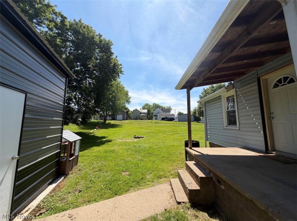 302 3rd Avenue SE Beach City OH 44608