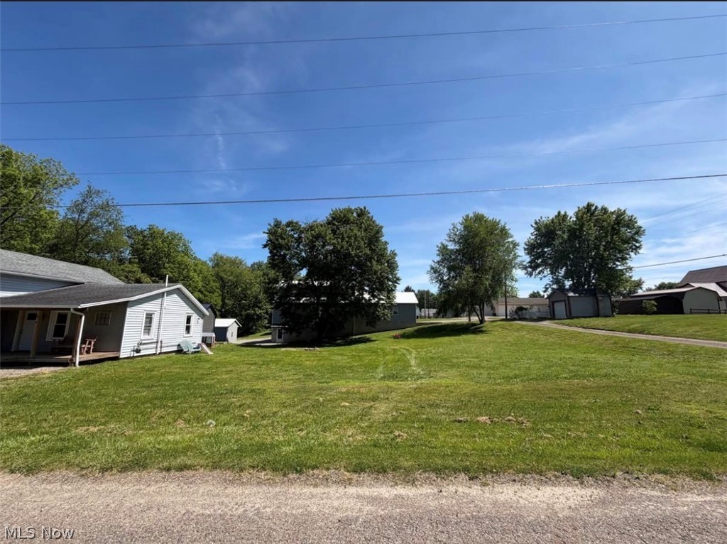 302 3rd Avenue SE Beach City OH 44608