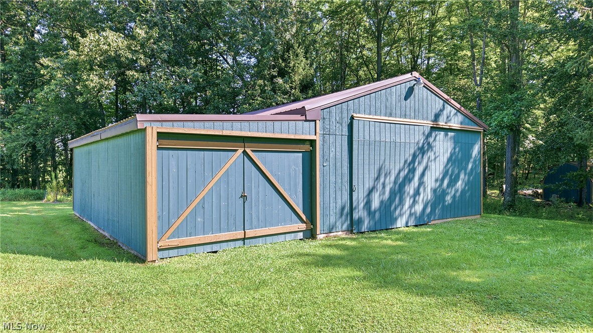 37933 Longs Crossing Road Leetonia OH 44431