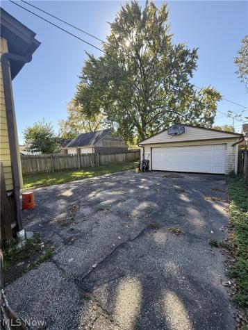 7923 Jameson Road Parma OH 44129