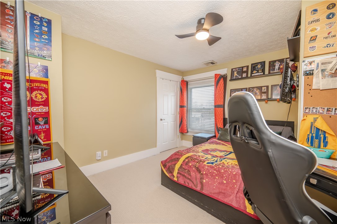 124 Hartzell Avenue Niles OH 44446