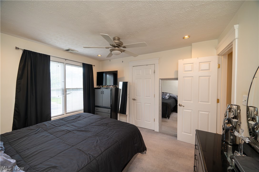 124 Hartzell Avenue Niles OH 44446