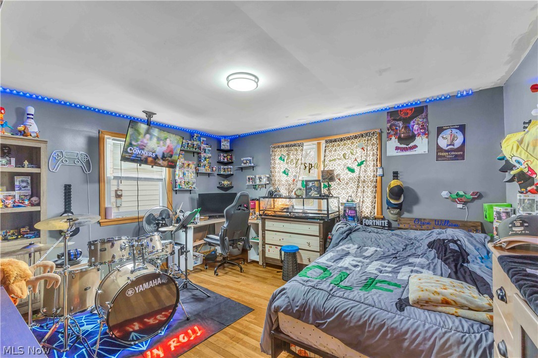 10273 E River Road Elyria OH 44035